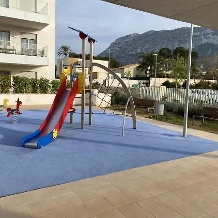 Playa Y Club Nautico A 150m * Denia